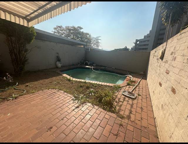 3 BEDROOM APARTMENT FOR SALE IN SCOTTSVILLE